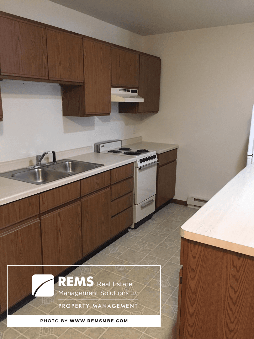 Baraboo Apartment: 200/202 Campus View Drive