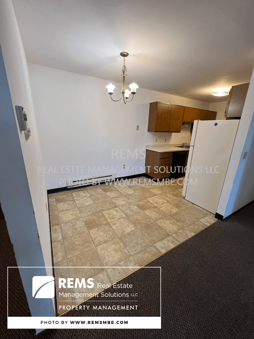 Portage Apartment: 564 East Slifer Street