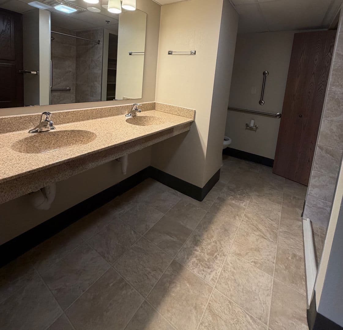Sun Prairie Apartment: 605 Chase Boulevard
