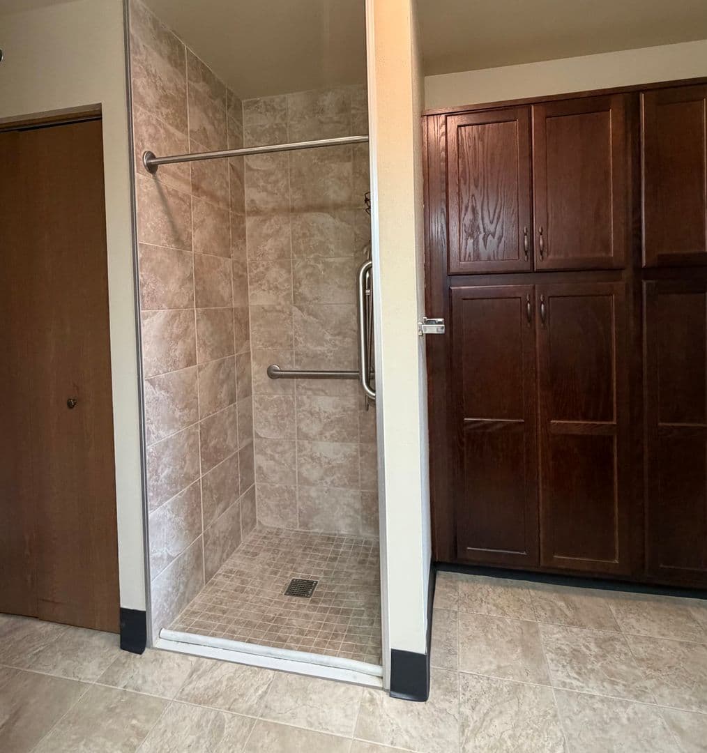 Sun Prairie Apartment: 605 Chase Boulevard
