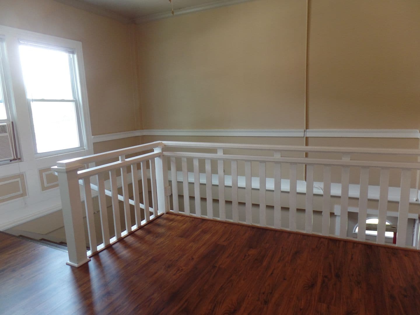 Baraboo Apartment: 602 East St.