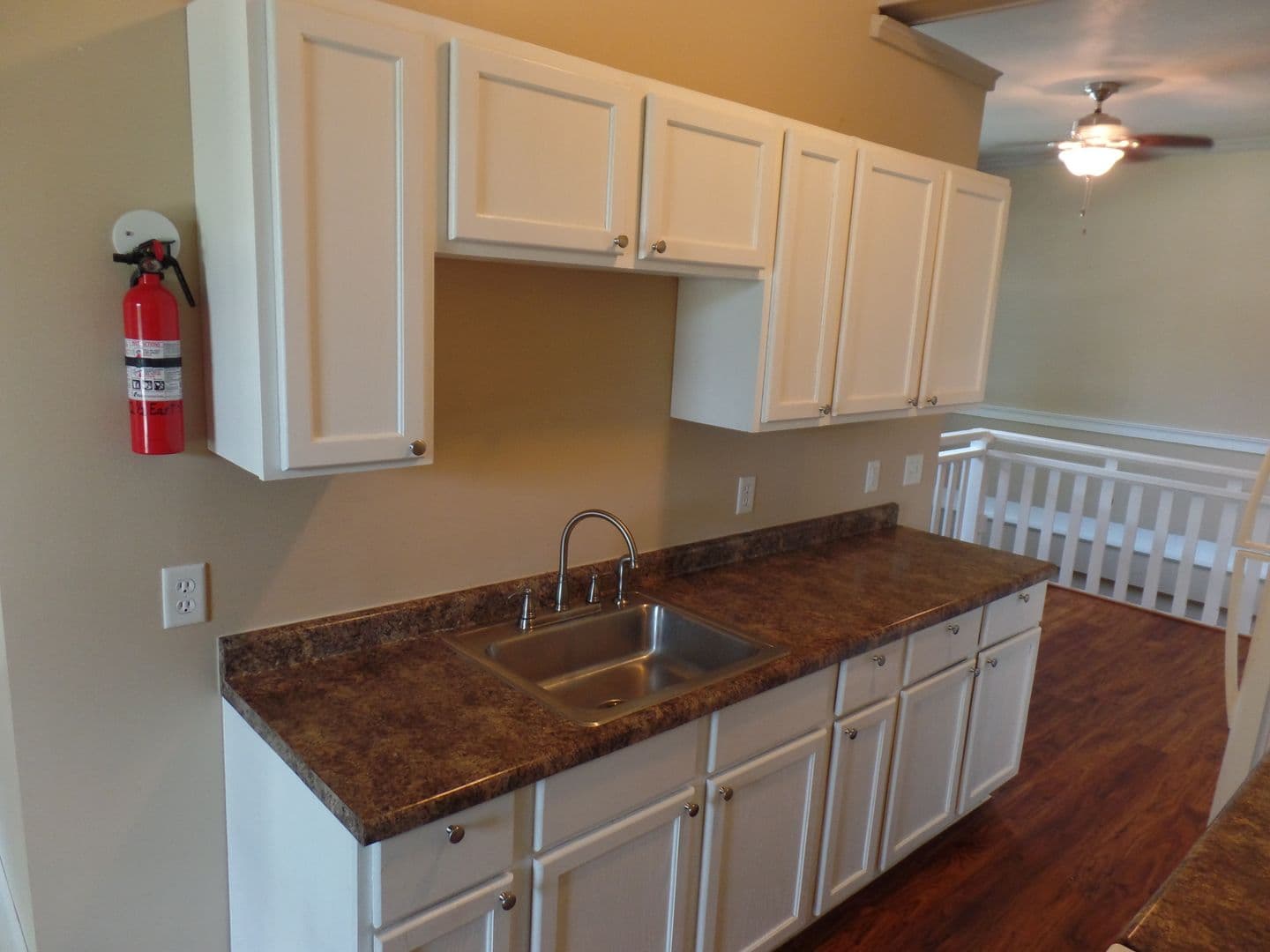 Baraboo Apartment: 602 East St.