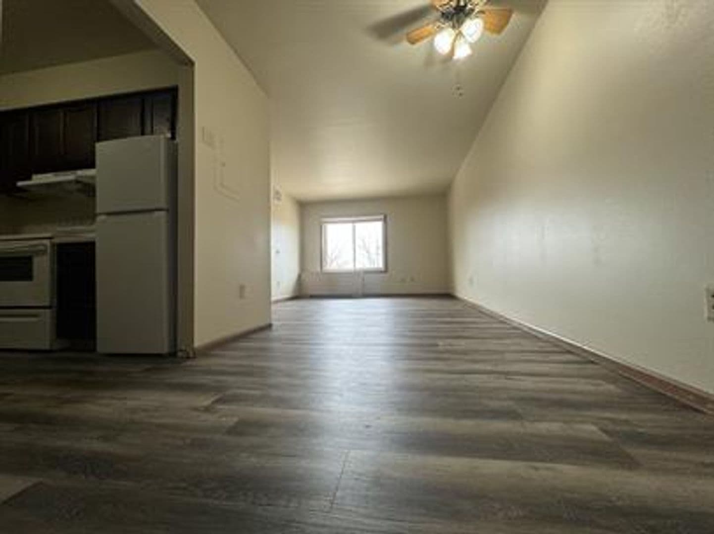 Sun Prairie Apartment: 605 Chase Boulevard