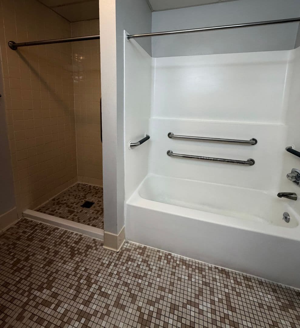 Sun Prairie Apartment: 605 Chase Boulevard