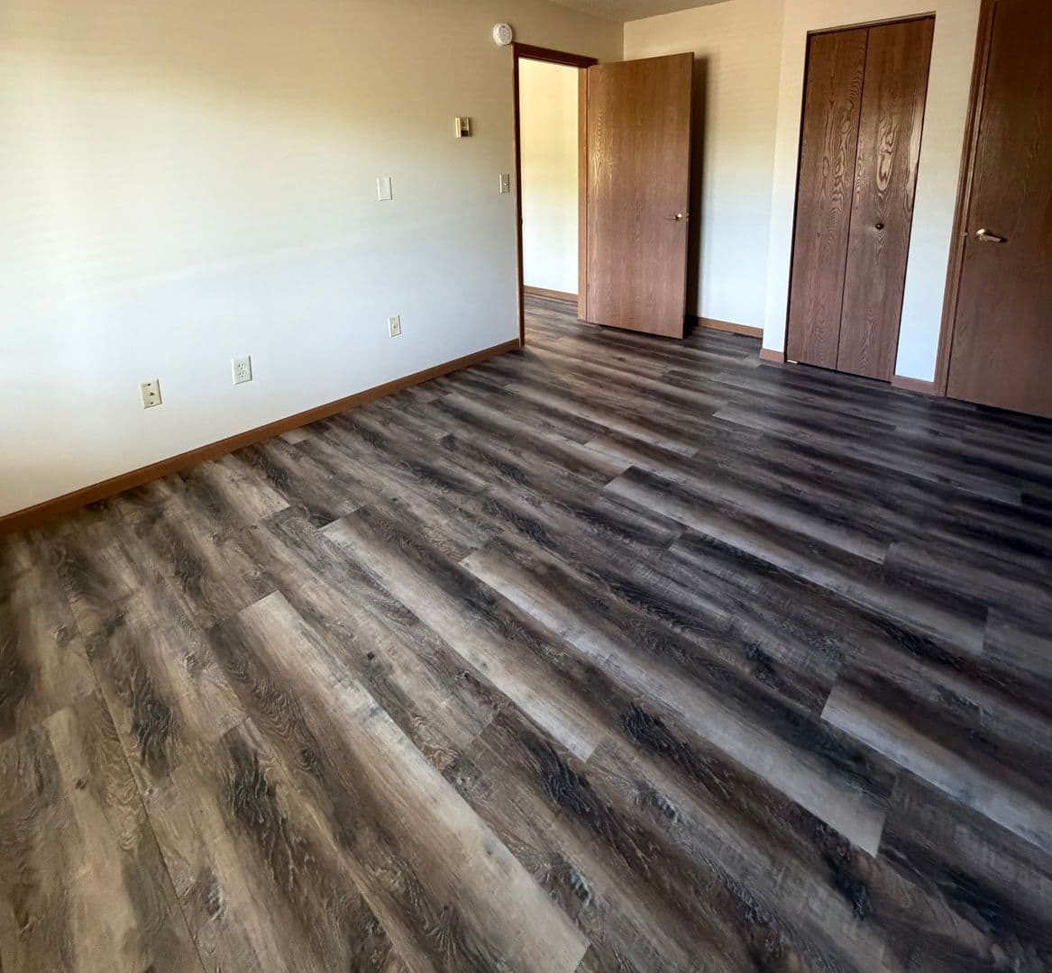 Sun Prairie Apartment: 605 Chase Boulevard