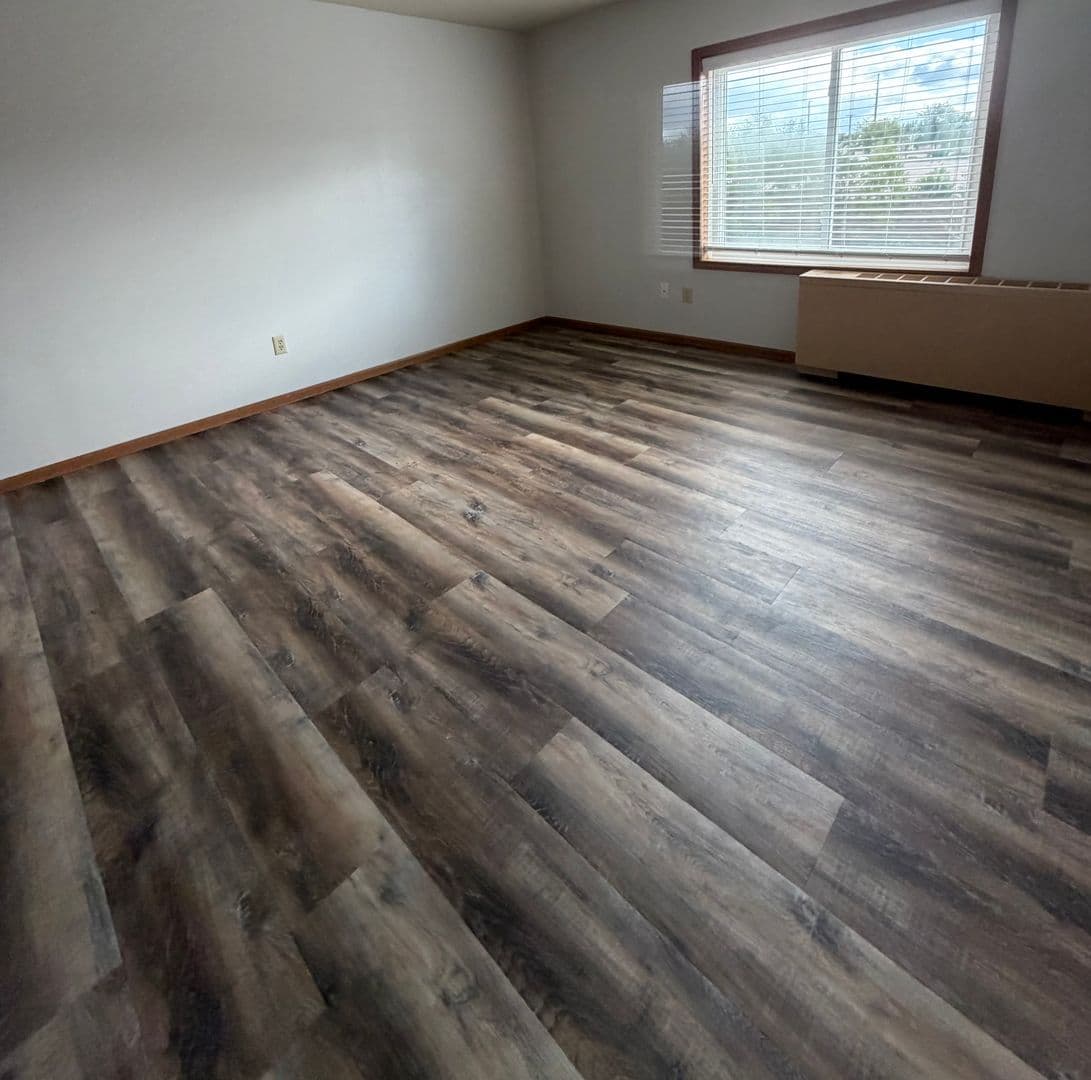 Sun Prairie Apartment: 605 Chase Boulevard
