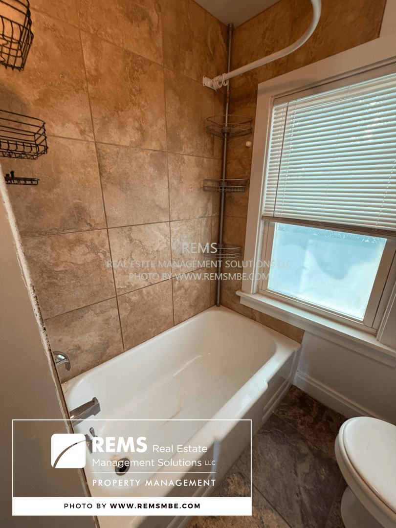 Baraboo Apartment: 220/222 1st Street