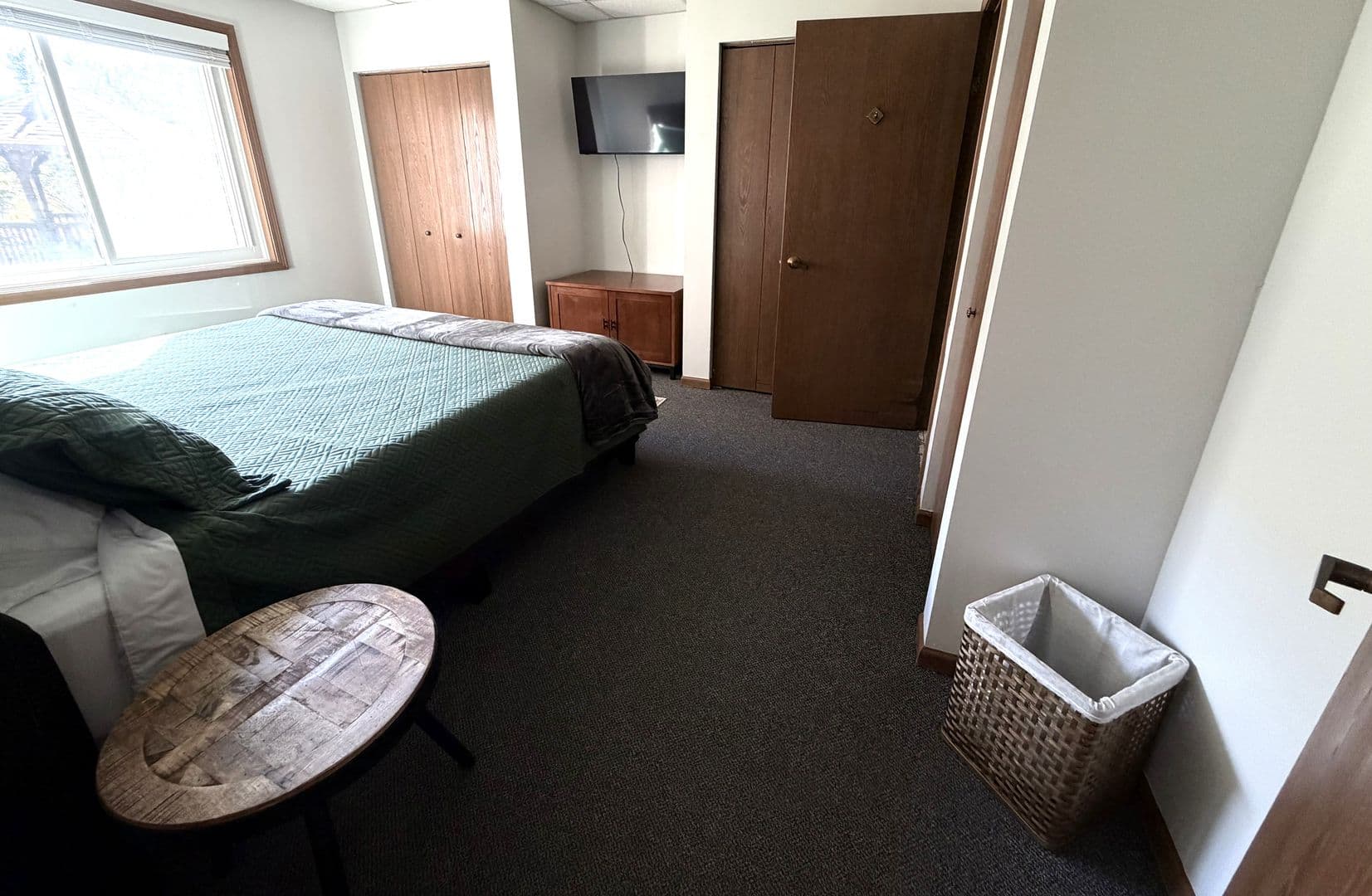 Sun Prairie Apartment: 605 Chase Boulevard