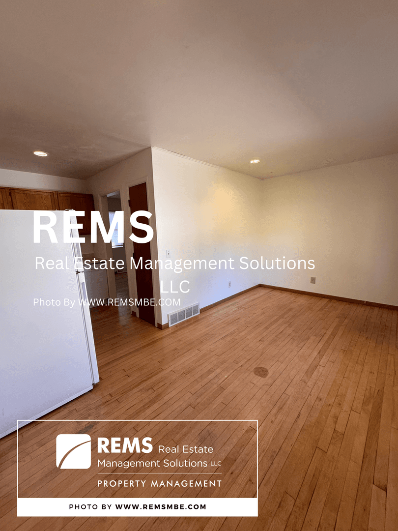 Baraboo Apartment: 500 7th Street