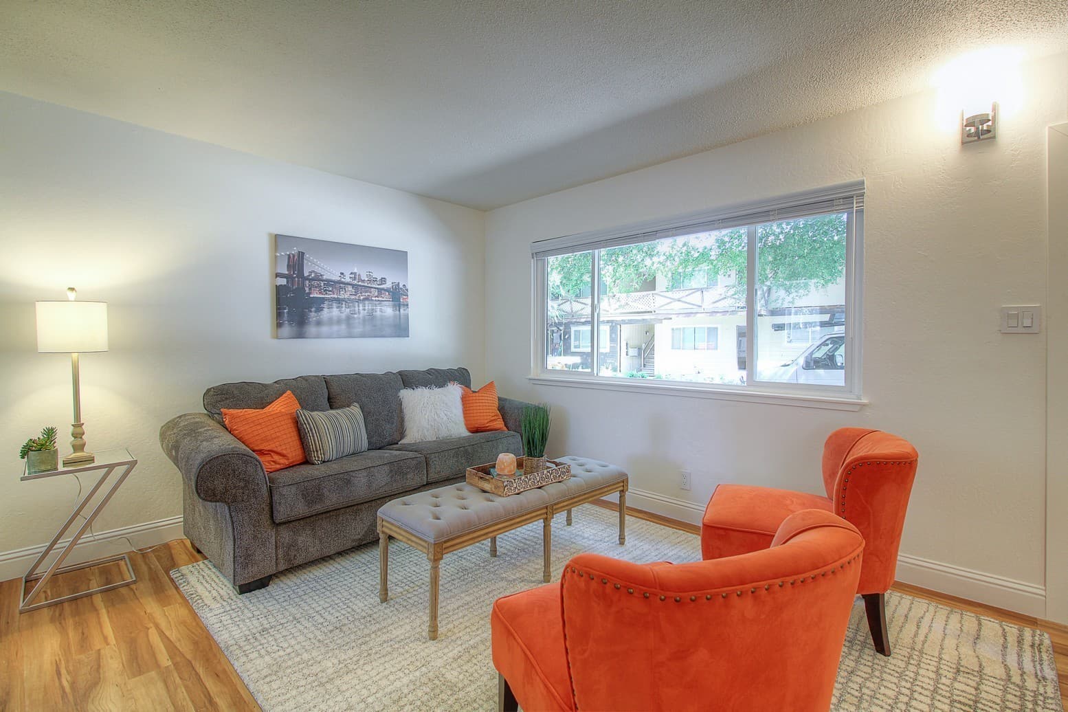 Santa Rosa Apartment: 865 & 871 Sonoma Avenue