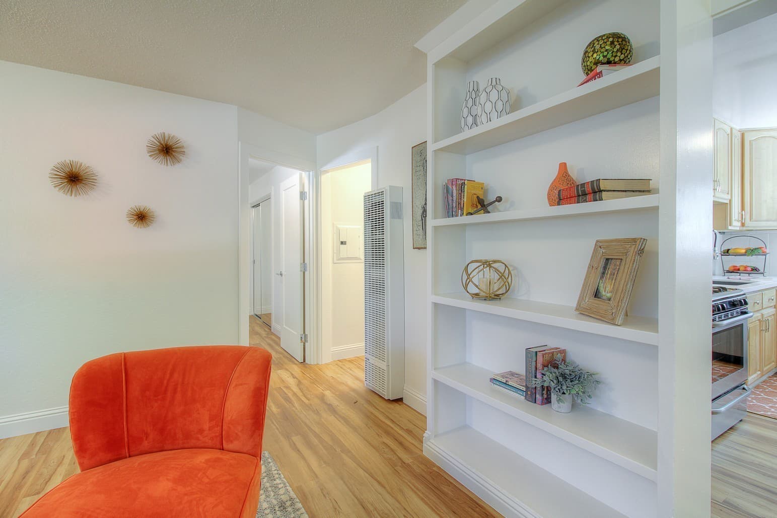 Santa Rosa Apartment: 865 & 871 Sonoma Avenue