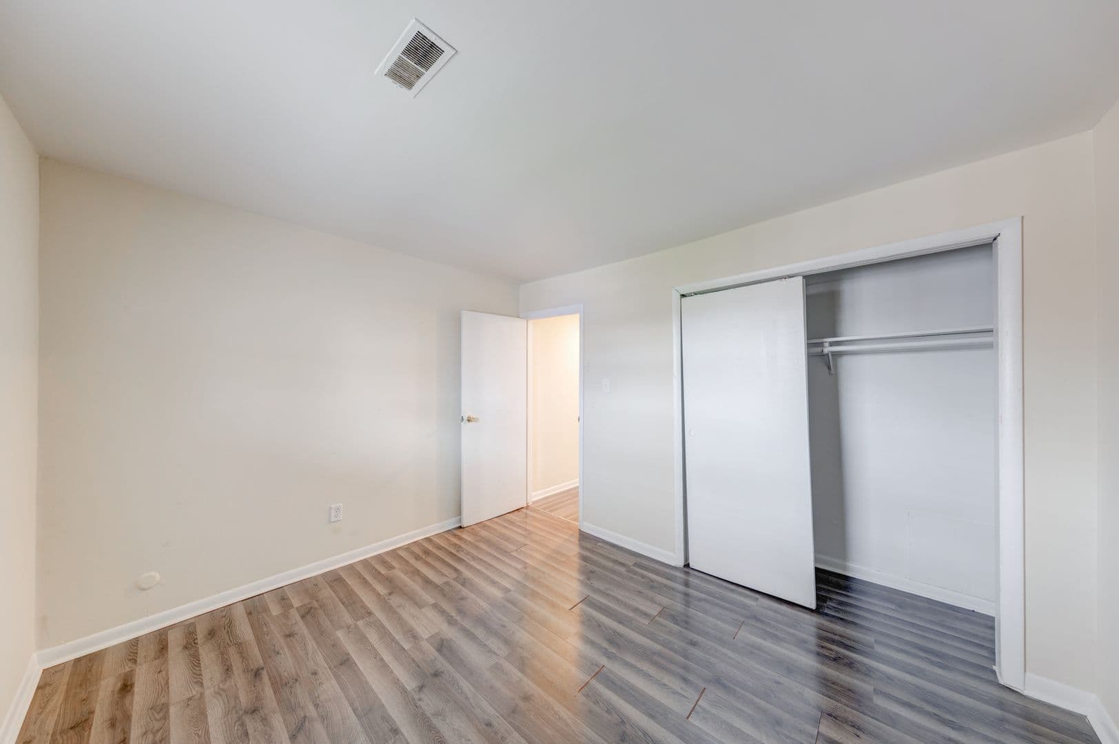 Indianapolis Apartment: 8633 E 46th Street