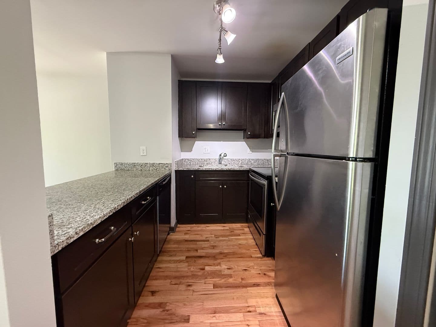 Nashville Apartment: 517 Veritas Street