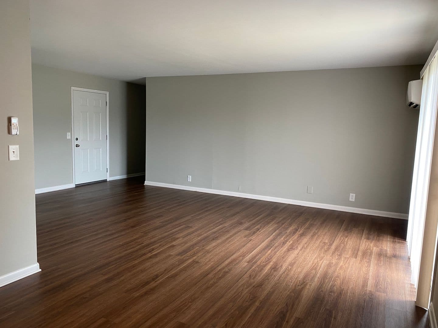 Gallatin Apartment: 550 E Bledsoe St