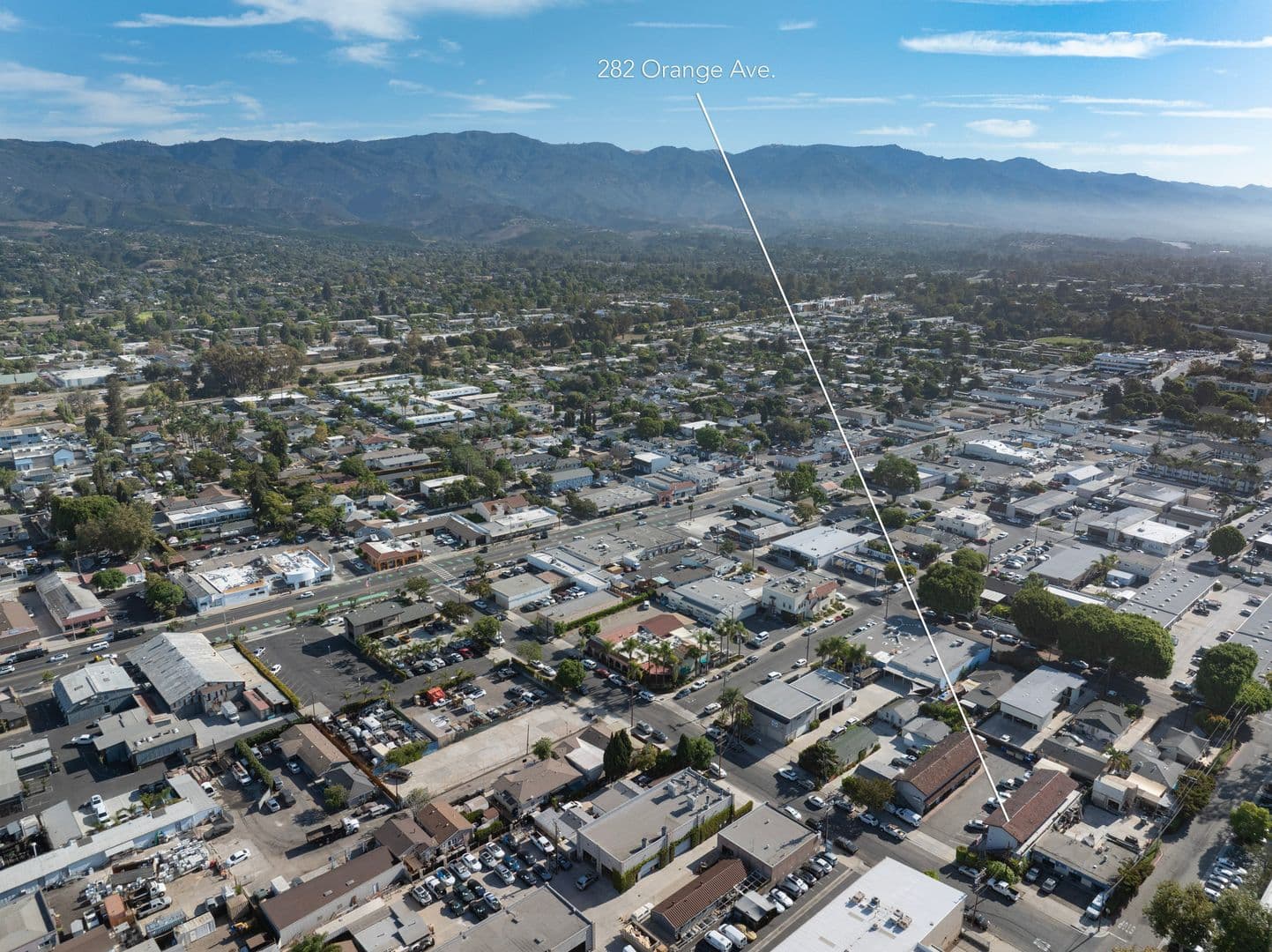 Goleta Apartment: 282 Orange Avenue