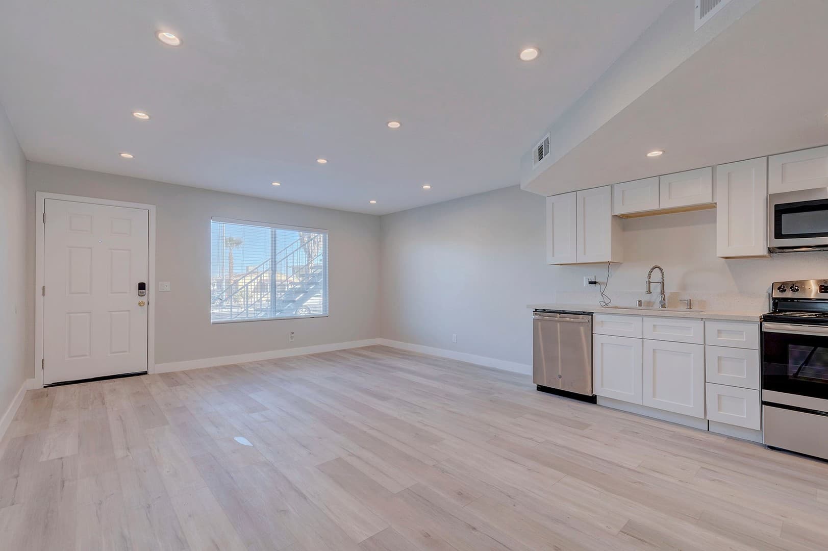 Henderson Apartment: 471 Rexford Drive