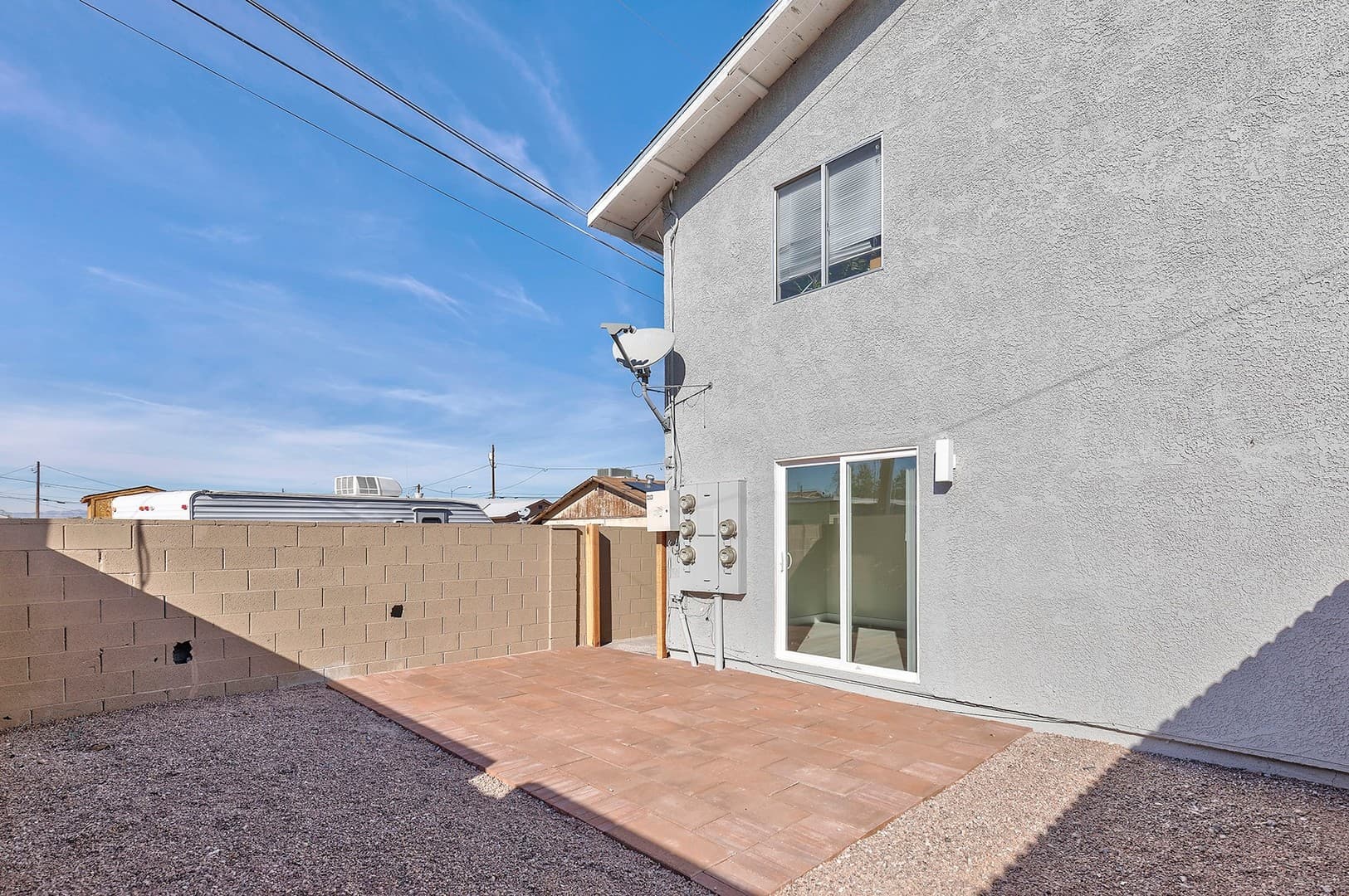 Henderson Apartment: 471 Rexford Drive