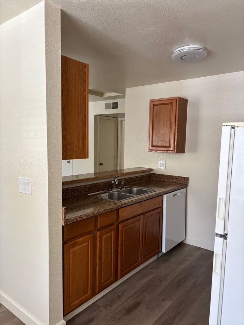 Reno Apartment: 3040 Berrum Place