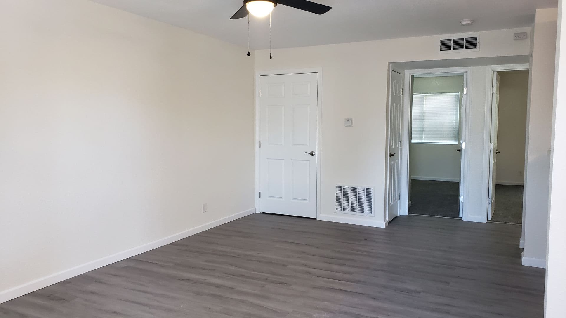 Reno Apartment: 3040 Berrum Place