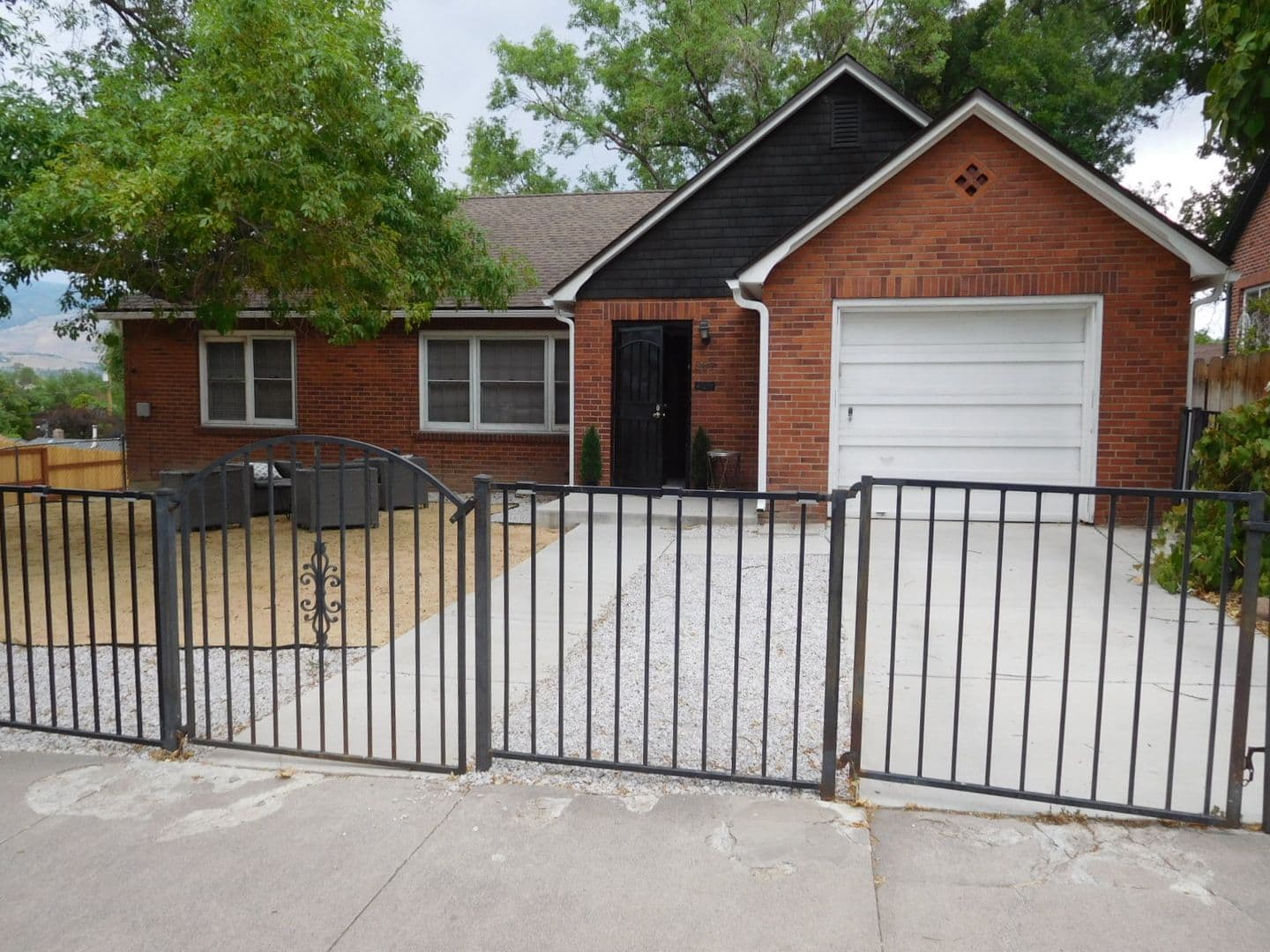 Reno House: 801 Washington Street