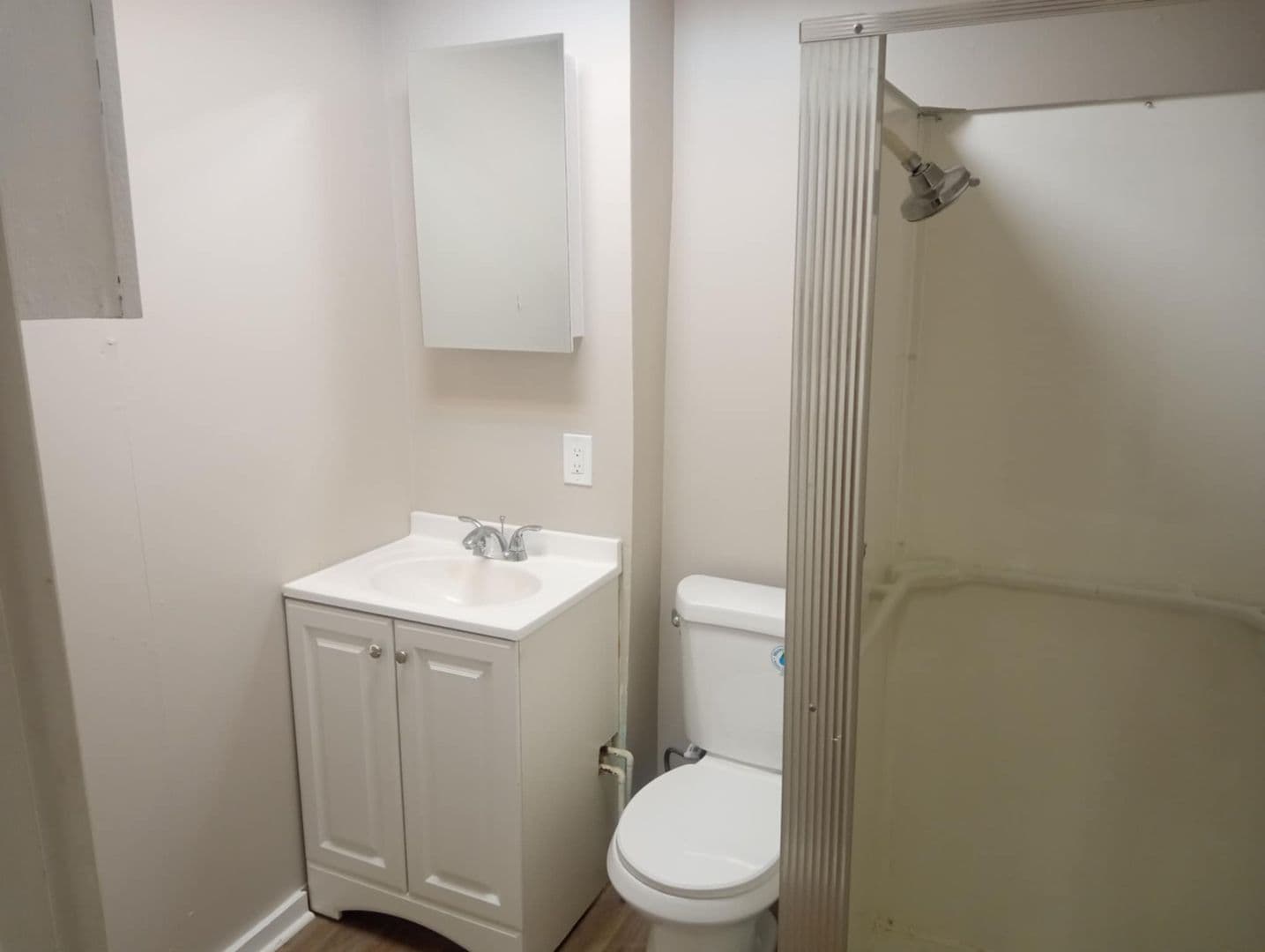Syracuse Apartment: 516 E Willow St