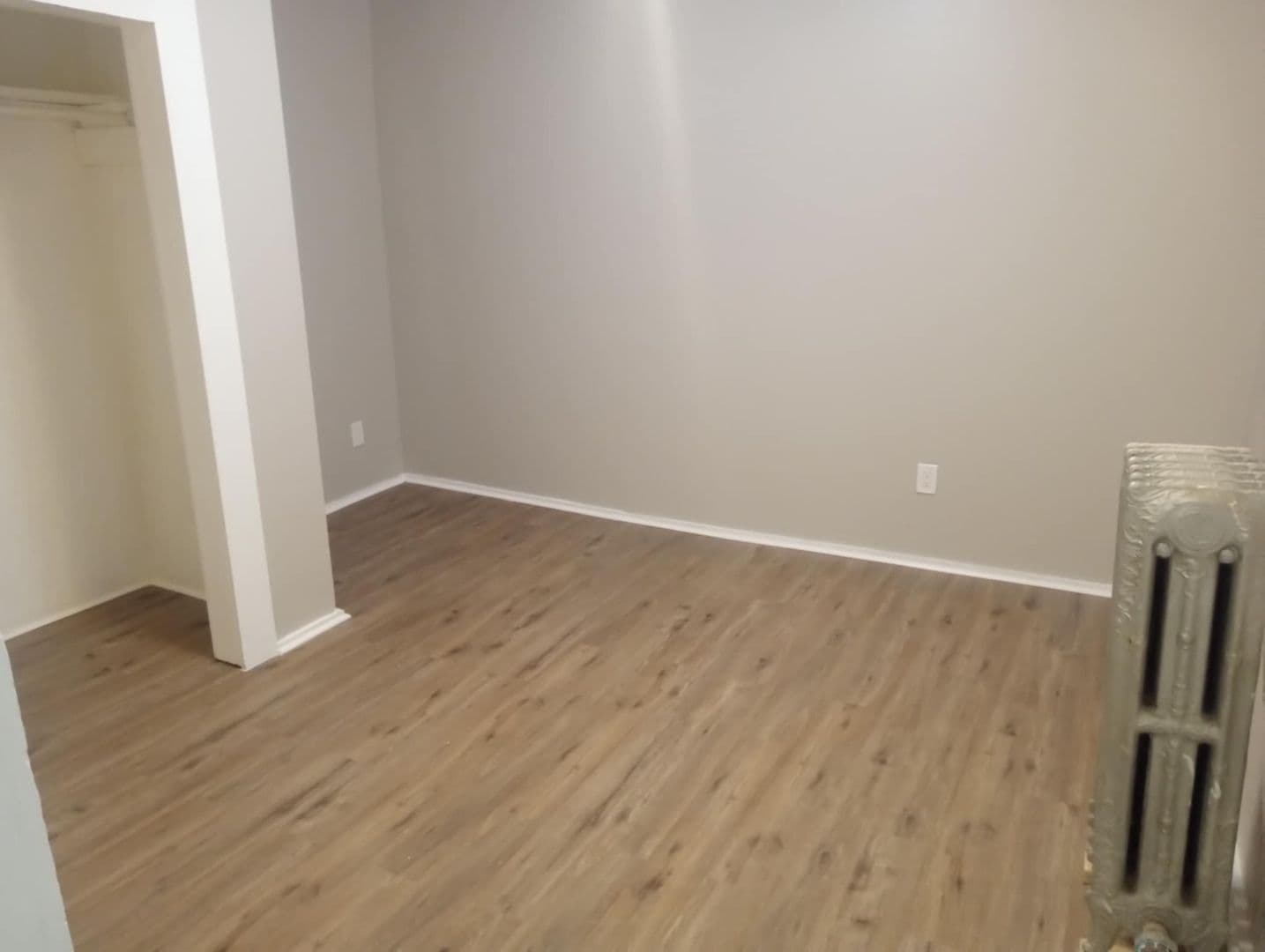 Syracuse Apartment: 516 E Willow St