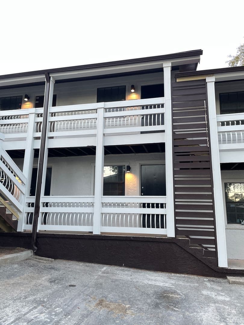 Tallahassee Apartment: 325 Hayden Road