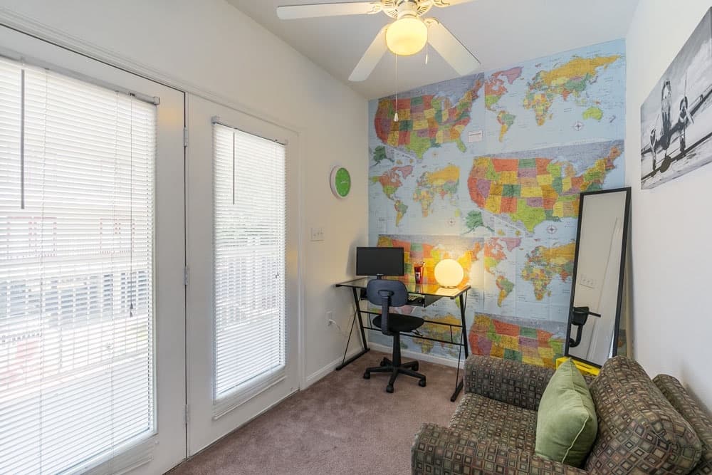 Tallahassee Apartment: 1560 High Rd.