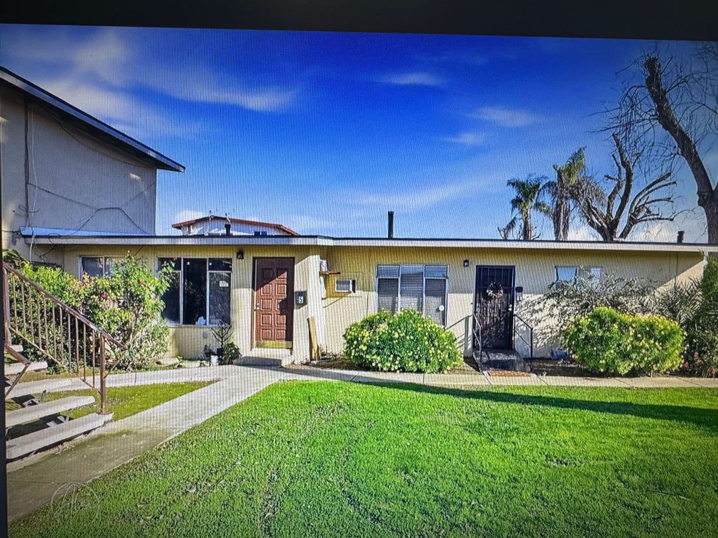 Bakersfield House: 940 Water street Unit 8