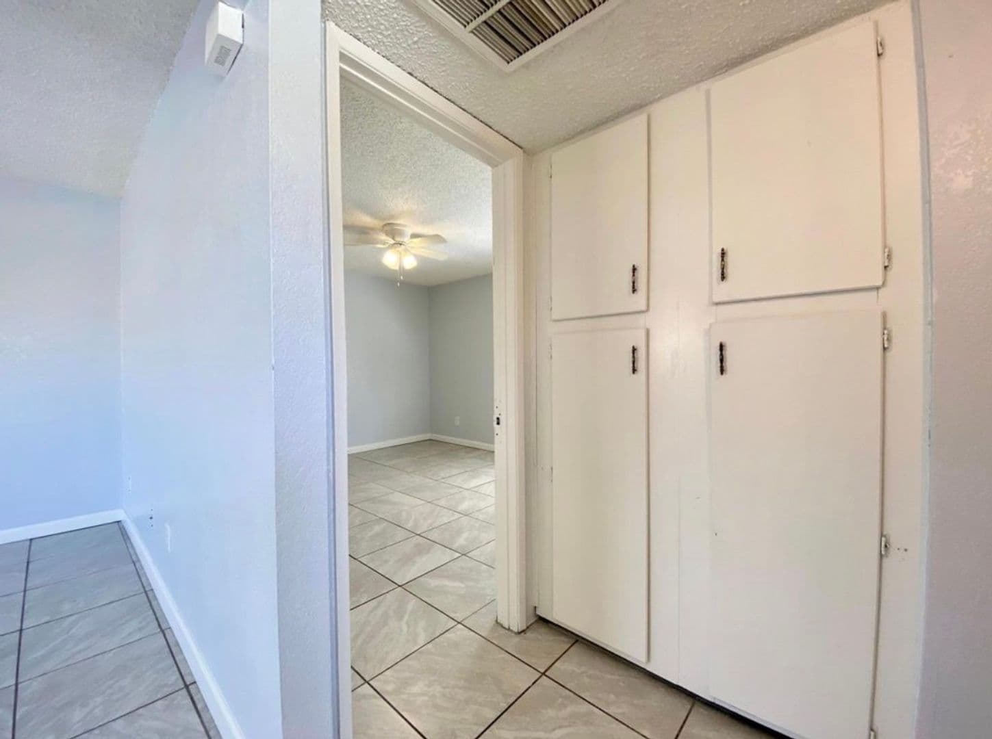 Bakersfield Apartment: 1317 Bernard St