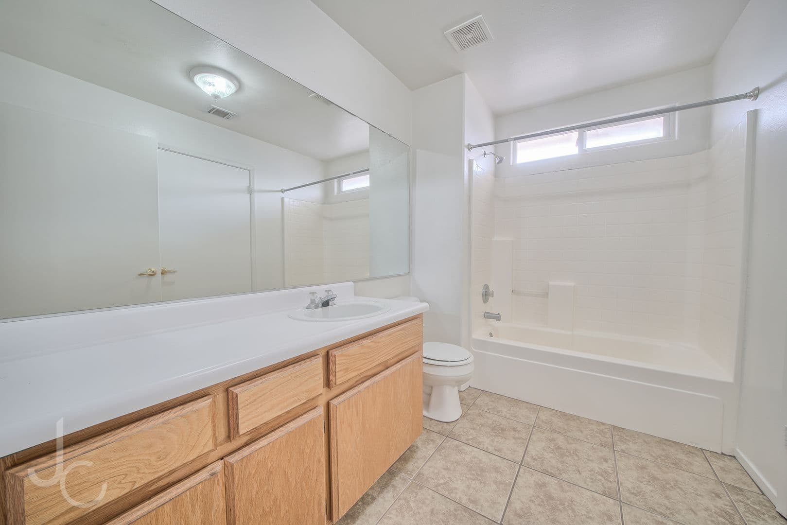 BAKERSFIELD Apartment: 1308 Reddick Lane