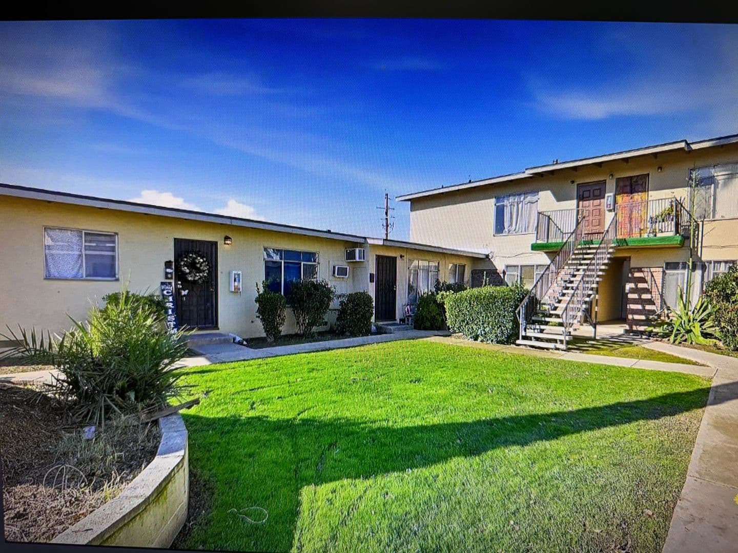 Bakersfield House: 940 Water street Unit 8