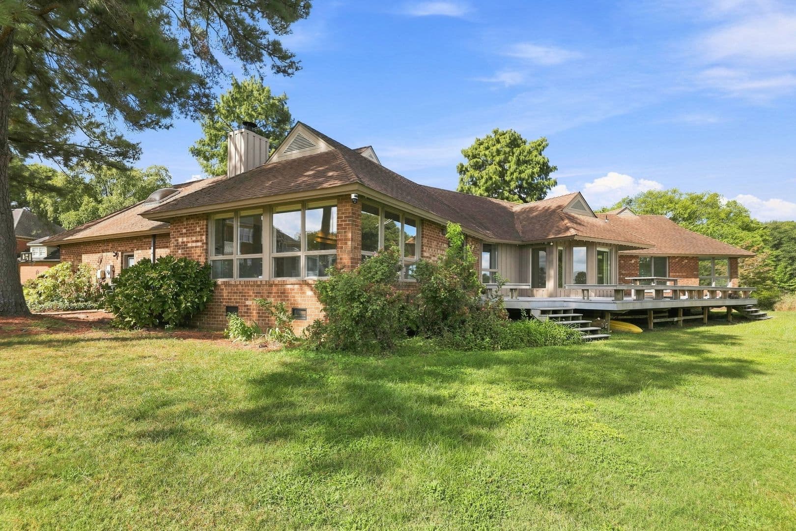 Portsmouth House: 4421 Carlton Court