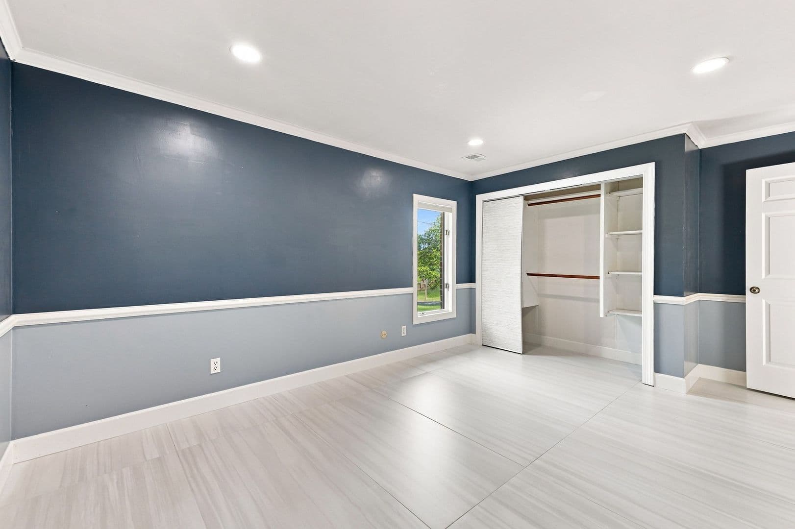 Portsmouth House: 4421 Carlton Court