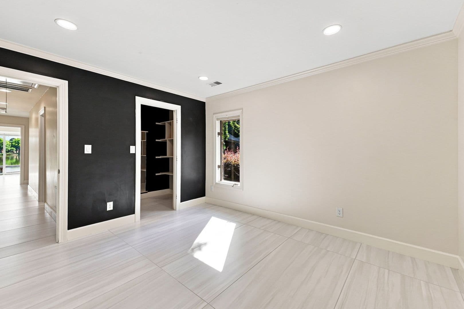Portsmouth House: 4421 Carlton Court