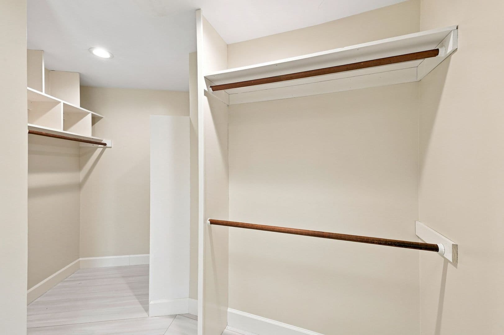 Portsmouth House: 4421 Carlton Court