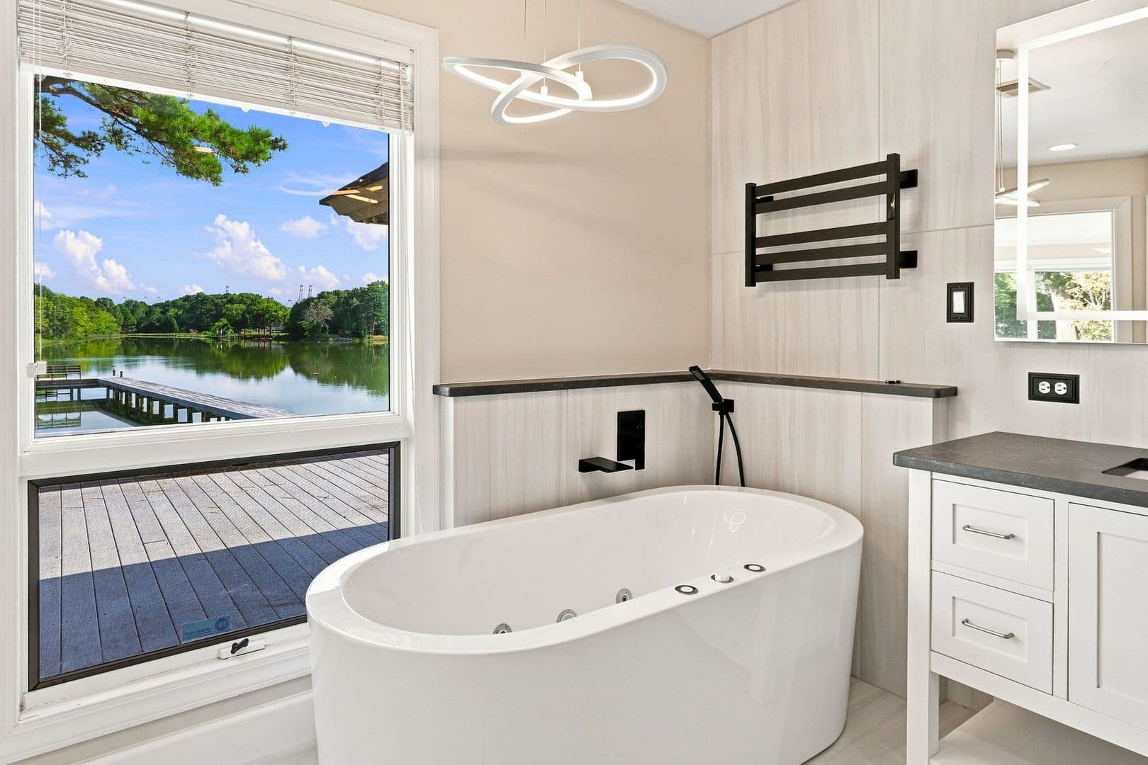 Portsmouth House: 4421 Carlton Court