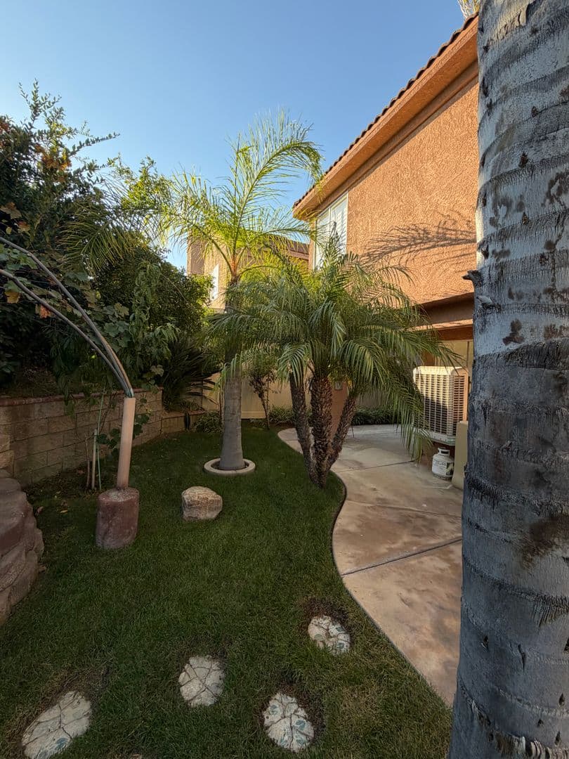 Murrieta House: 23183 Joaquin Ridge Dr