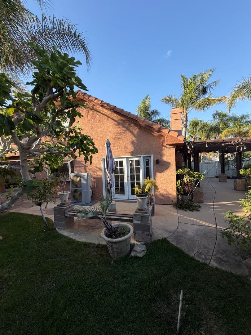 Murrieta House: 23183 Joaquin Ridge Dr