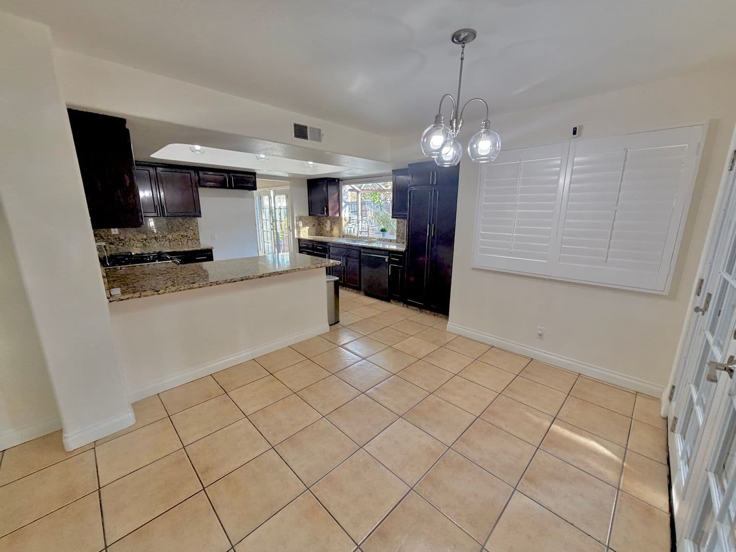 Murrieta House: 23183 Joaquin Ridge Dr