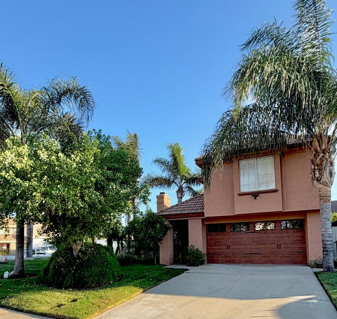 Murrieta House: 23183 Joaquin Ridge Dr