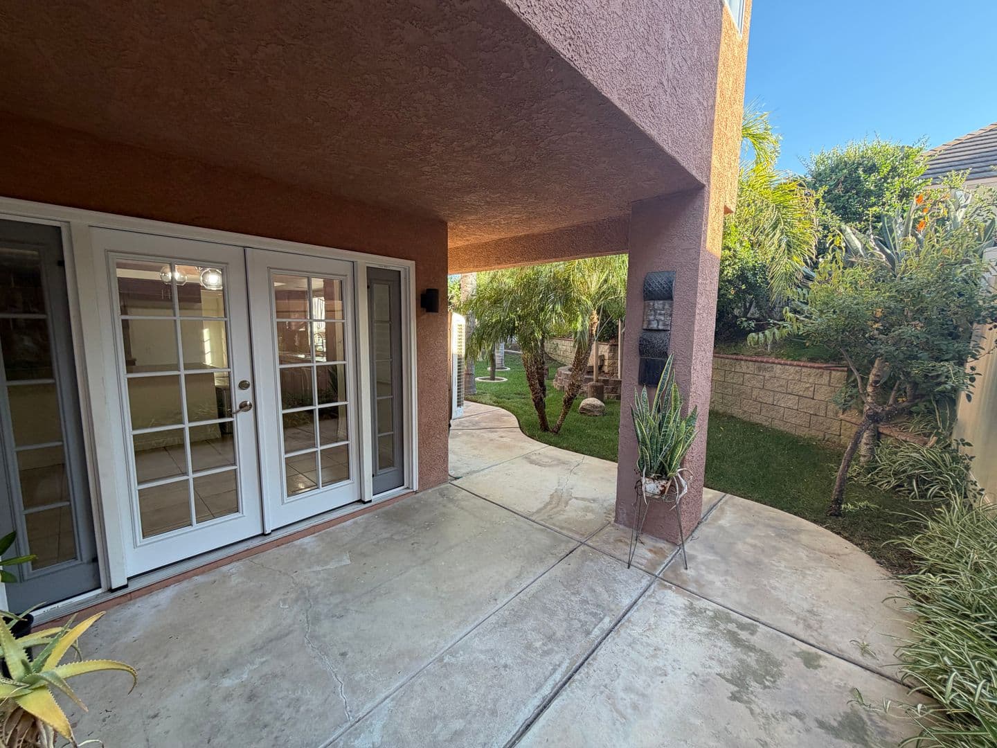 Murrieta House: 23183 Joaquin Ridge Dr