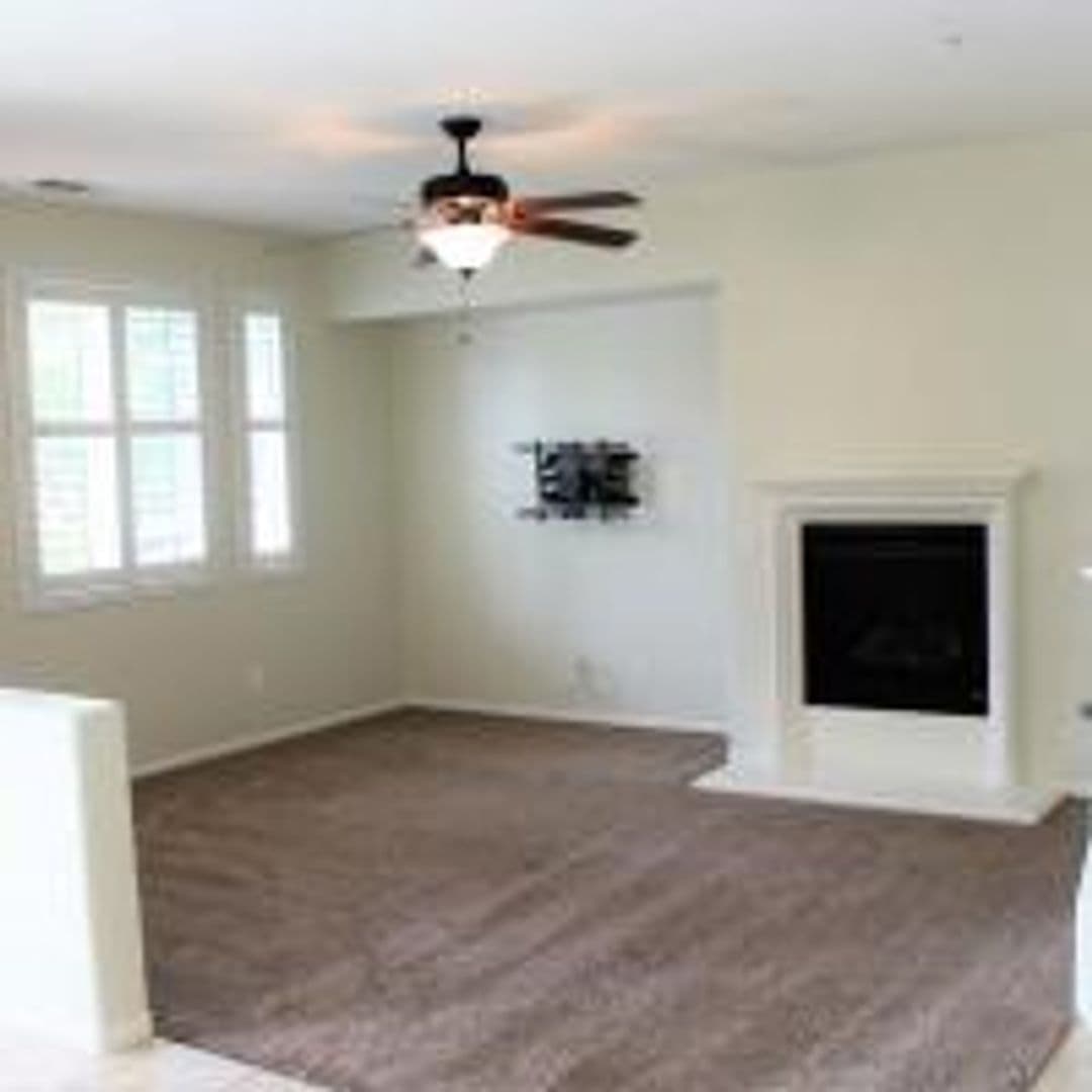 Temecula Townhome: 29178 Portland Ct