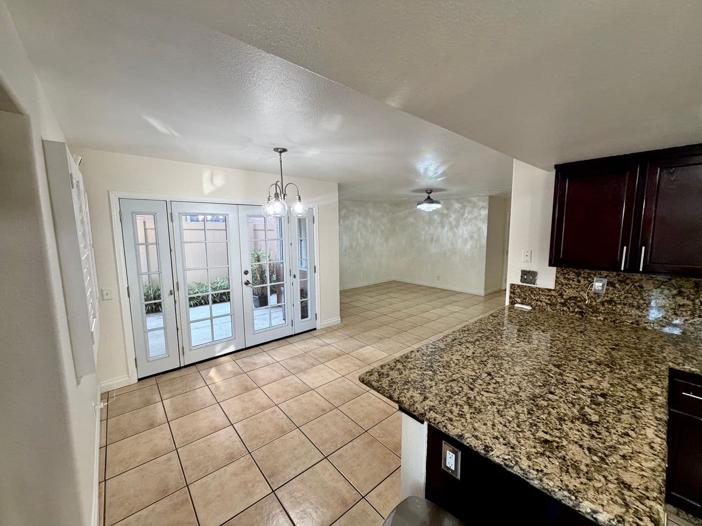 Murrieta House: 23183 Joaquin Ridge Dr