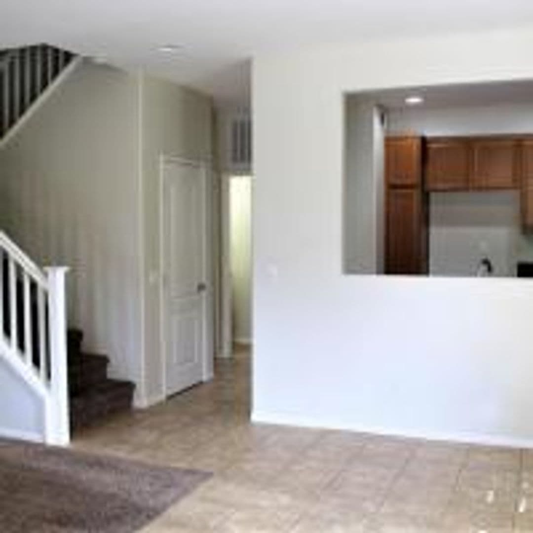 Temecula Townhome: 29178 Portland Ct