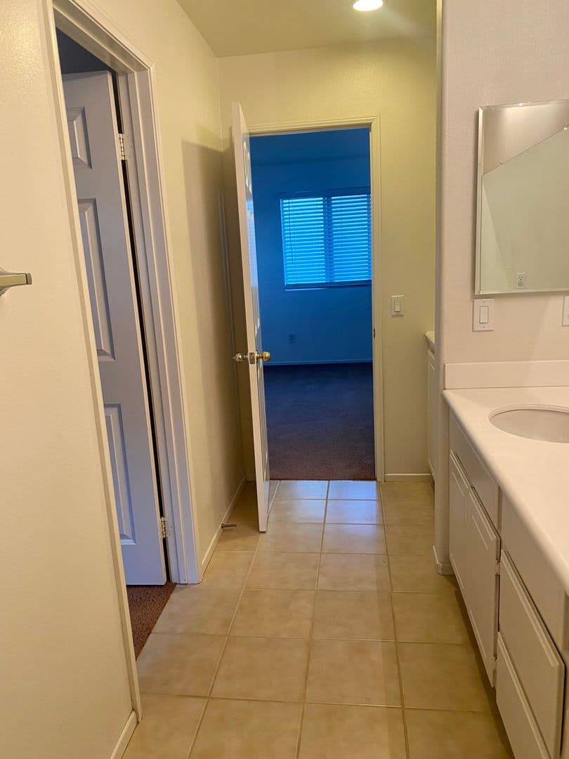 Menifee House: 29428 El Presido Ln