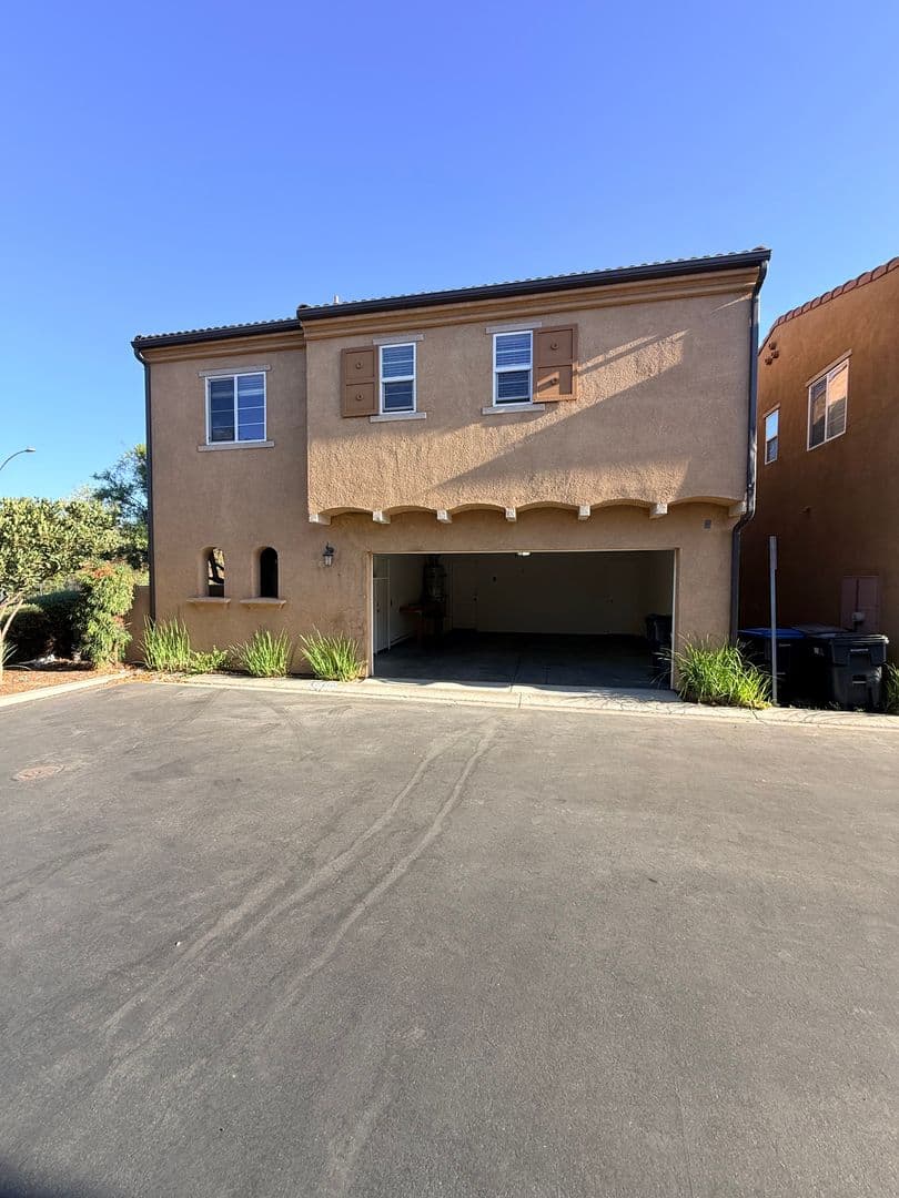Murrieta Condo: 37350 Paseo Tulipa