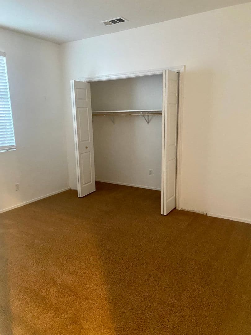 Menifee House: 29428 El Presido Ln