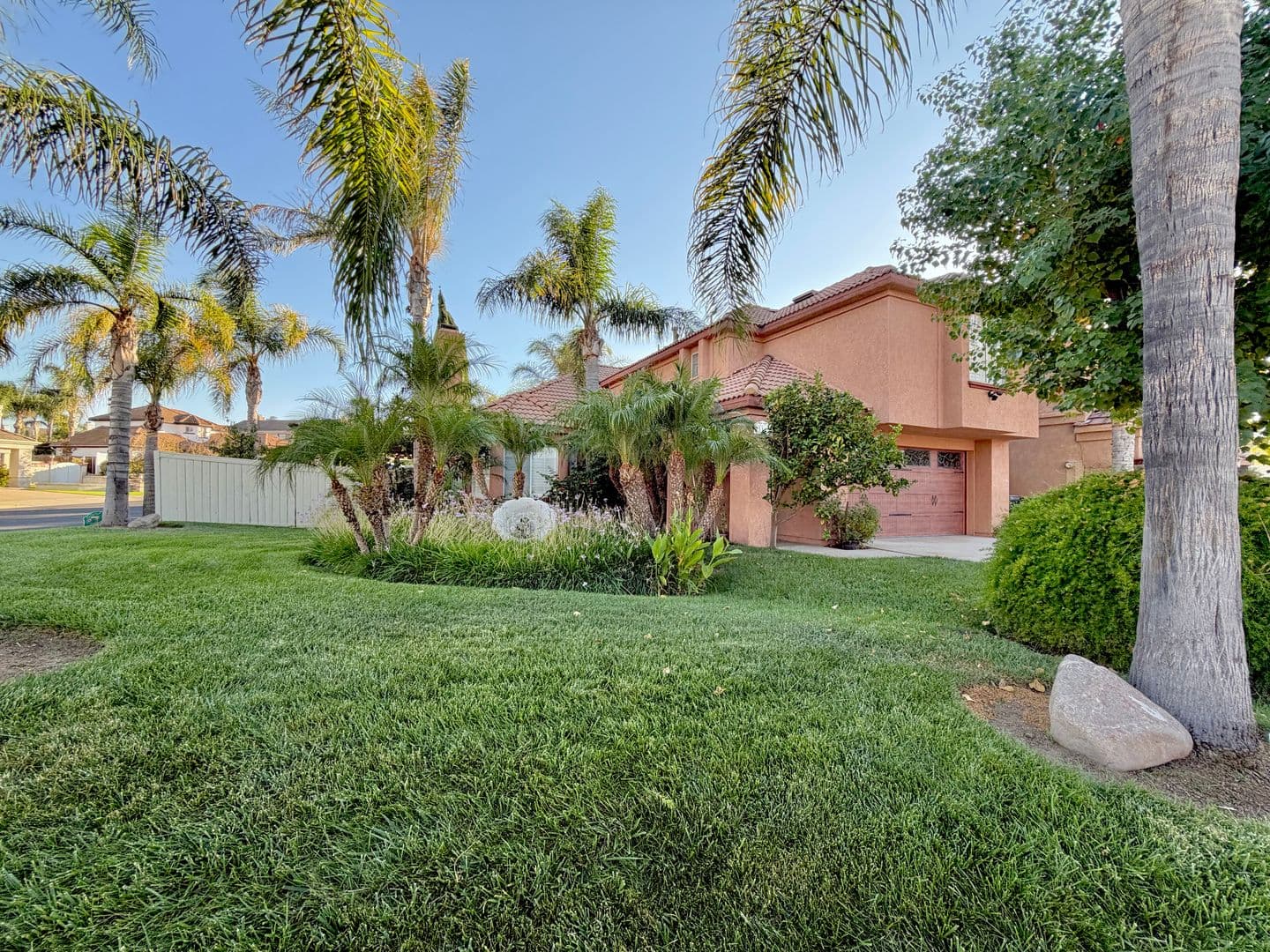 Murrieta House: 23183 Joaquin Ridge Dr