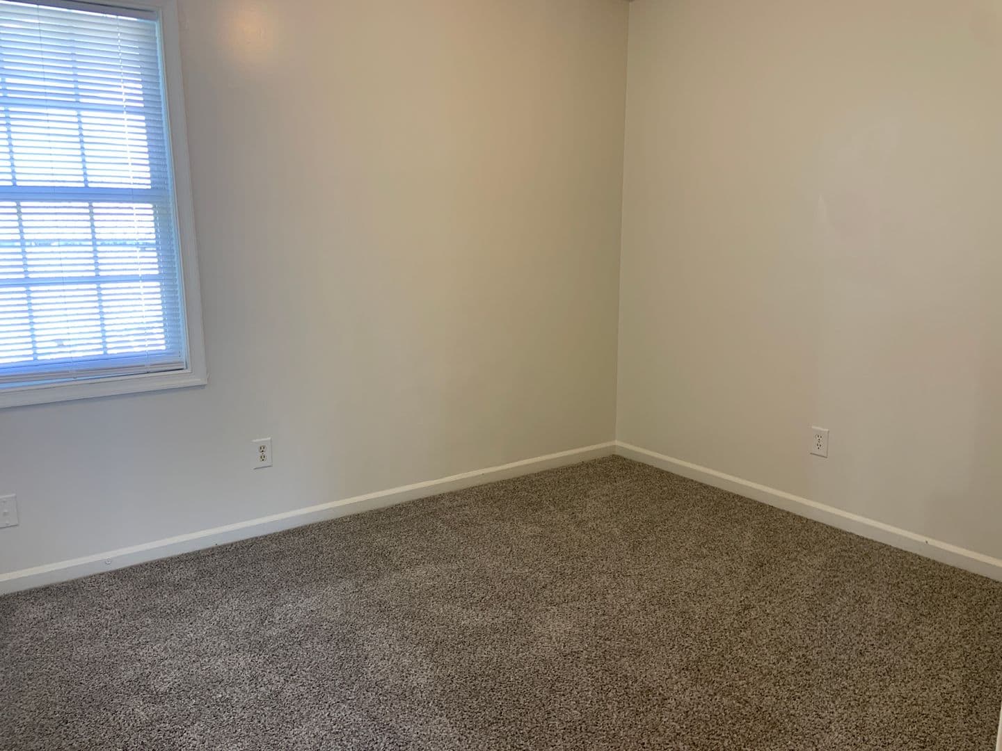 Greensboro House: 2020 Martin Luther King Jr Dr
